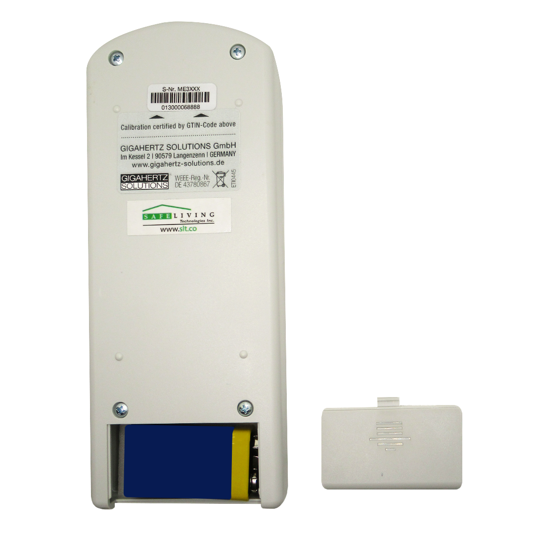 Gigahertz Solutions EMF Meter ME3830B Back Batteries